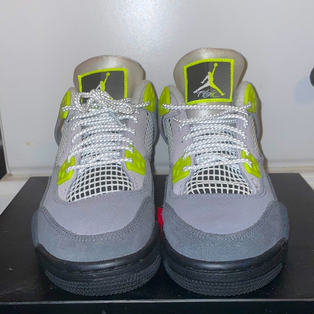 2020 Air Jordan 4 Retro SE ‘Neon 95’